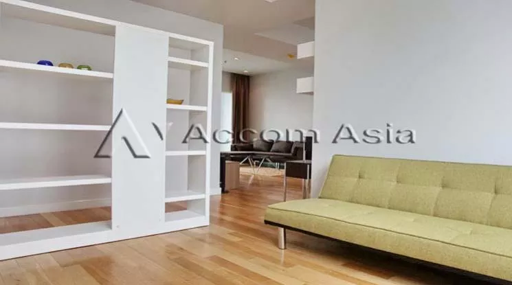  2 Bedrooms  Condominium For Rent in Sukhumvit, Bangkok  near BTS Asok - MRT Sukhumvit (1516698)
