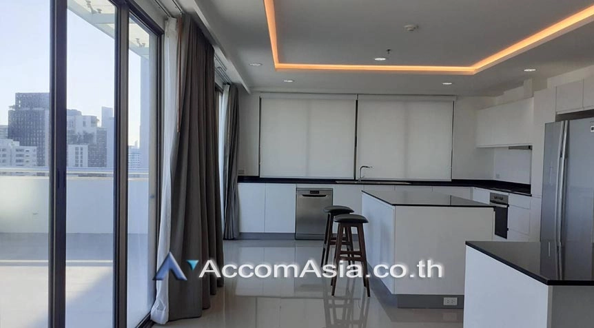 7  4 br Apartment For Rent in Sukhumvit ,Bangkok BTS Phrom Phong at High-Rise Serviced Apartment Near The Em District 20684