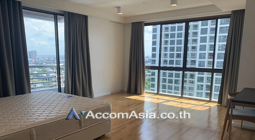 16  4 br Apartment For Rent in Sukhumvit ,Bangkok BTS Phrom Phong at High-Rise Serviced Apartment Near The Em District 20684
