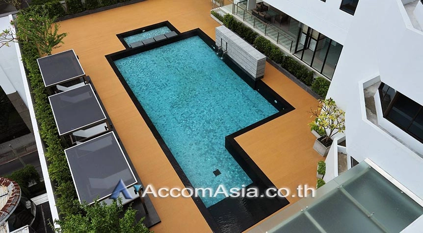 25  4 br Apartment For Rent in Sukhumvit ,Bangkok BTS Phrom Phong at High-Rise Serviced Apartment Near The Em District 20684