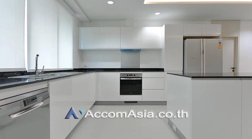 13  4 br Apartment For Rent in Sukhumvit ,Bangkok BTS Phrom Phong at High-Rise Serviced Apartment Near The Em District 20684