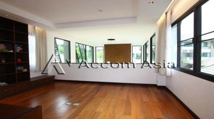 6  3 br House for rent and sale in Sukhumvit ,Bangkok BTS Thong Lo at Peaceful Living 1816753