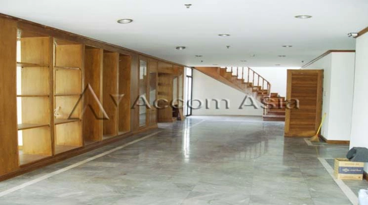 unitBig Balcony, Duplex Condo, Penthouse, Pet friendly |  4 Bedrooms  Apartment For Rent in Sukhumvit, Bangkok  near BTS Thong Lo (20685)