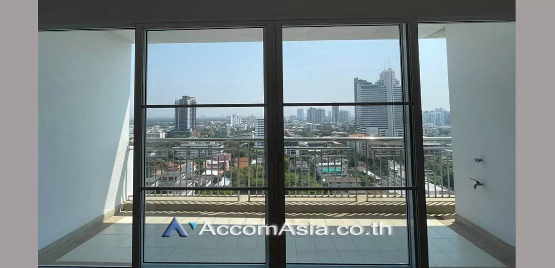 Penthouse, Pet friendly |  3 Bedrooms  Apartment For Rent in Sathorn, Bangkok  near BRT Technic Krungthep (1516767)