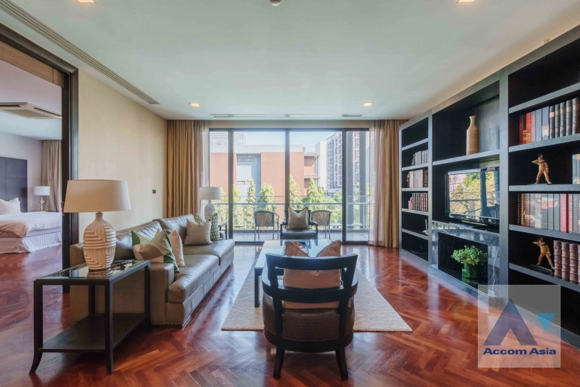 unitBig Balcony |  2 Bedrooms  Apartment For Rent in Sukhumvit, Bangkok  near BTS Ekkamai (1416783)