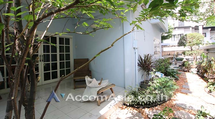 12  3 br House For Rent in Sukhumvit ,Bangkok BTS Phrom Phong 1716799