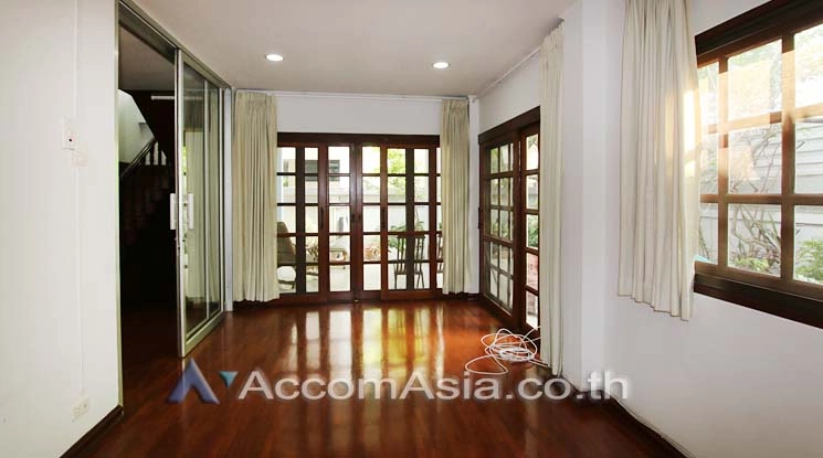 5  3 br House For Rent in Sukhumvit ,Bangkok BTS Phrom Phong 1716799
