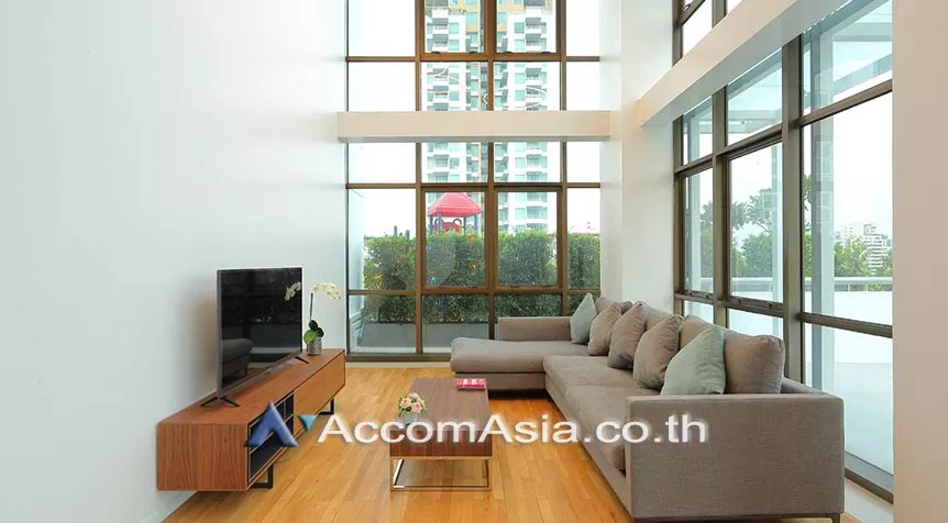 unitDuplex Condo, Pet friendly |  4 Bedrooms  Apartment For Rent in Sukhumvit, Bangkok  near BTS Phrom Phong (20688)