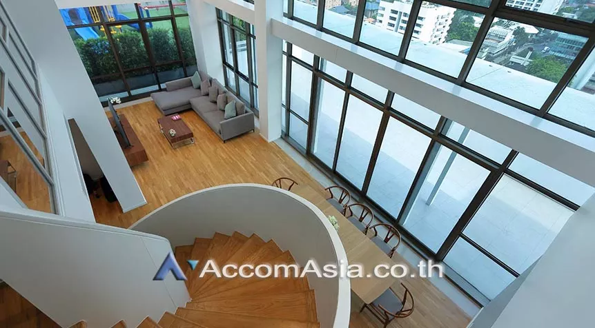 Duplex Condo, Pet friendly |  4 Bedrooms  Apartment For Rent in Sukhumvit, Bangkok  near BTS Phrom Phong (20688)