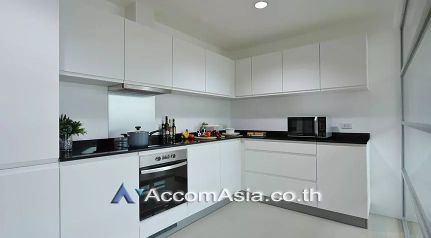 6  4 br Apartment For Rent in Sukhumvit ,Bangkok BTS Phrom Phong at High-Rise Serviced Apartment Near The Em District 20688