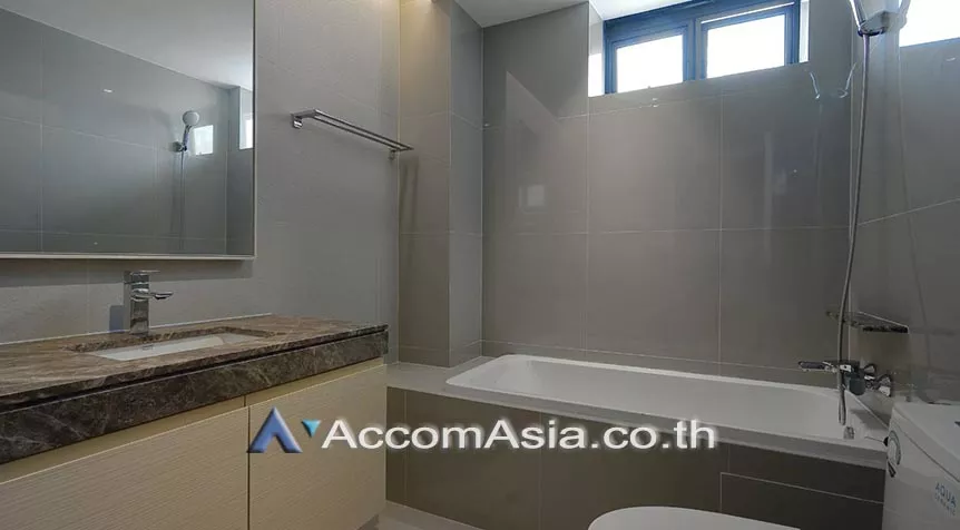 11  4 br Apartment For Rent in Sukhumvit ,Bangkok BTS Phrom Phong at High-Rise Serviced Apartment Near The Em District 20688