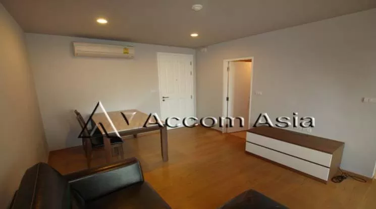  1 Bedroom  Condominium For Rent & Sale in Sukhumvit, Bangkok  near BTS Ekkamai (1516816)