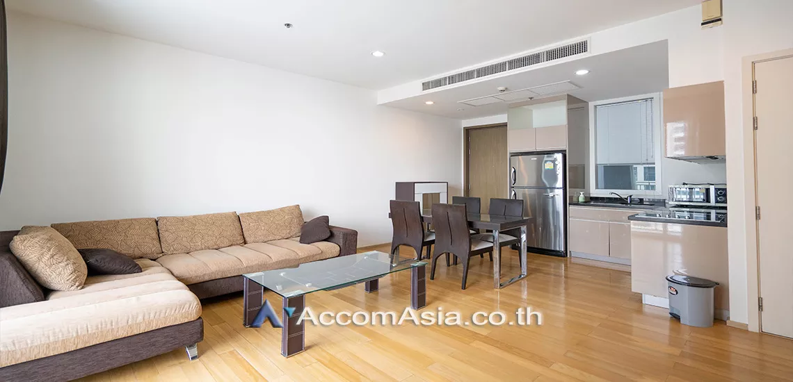 unit 2 Bedrooms  Condominium For Rent in Sukhumvit, Bangkok  near BTS Phrom Phong (1516820)