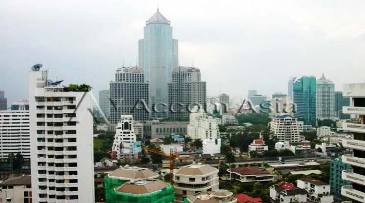 unit 1 Bedroom  Condominium For Rent & Sale in Sukhumvit, Bangkok  near BTS Nana (1516832)