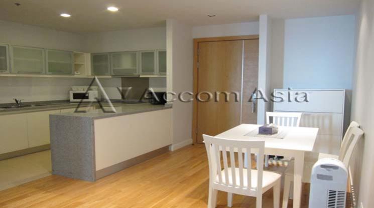 unit 2 Bedrooms  Condominium For Rent in Sukhumvit, Bangkok  near BTS Asok - MRT Sukhumvit (1516835)