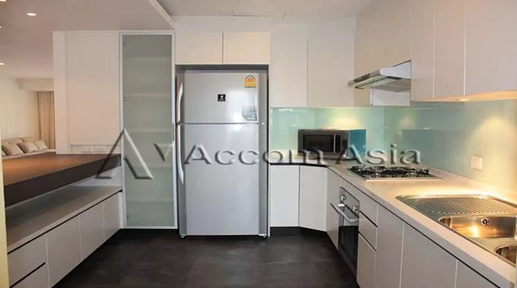 4  3 br Apartment For Rent in Sathorn ,Bangkok BTS Chong Nonsi at Perfect For Family 1416860