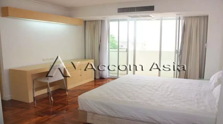 7  3 br Apartment For Rent in Sathorn ,Bangkok BTS Chong Nonsi at Perfect For Family 1416860