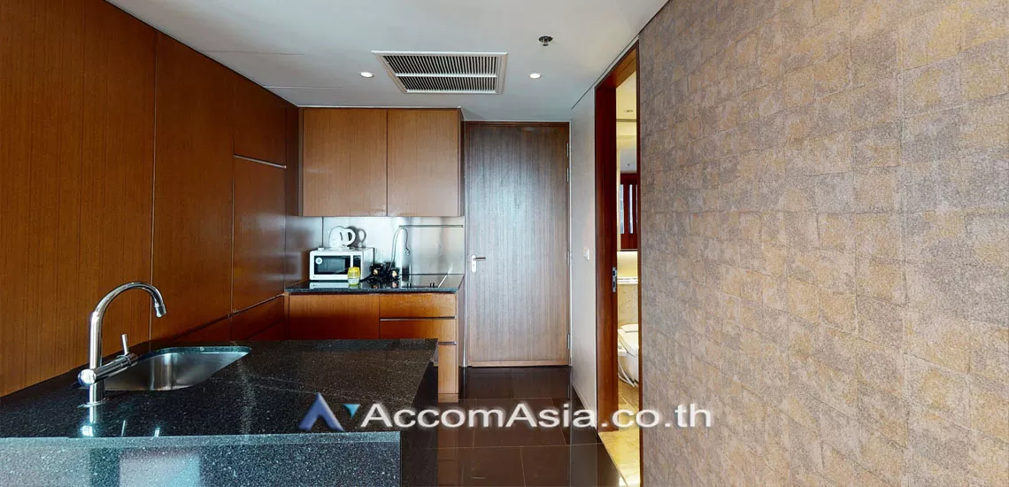 6  1 br Condominium For Rent in Ploenchit ,Bangkok BTS Ratchadamri at Hansar Residence 1516864