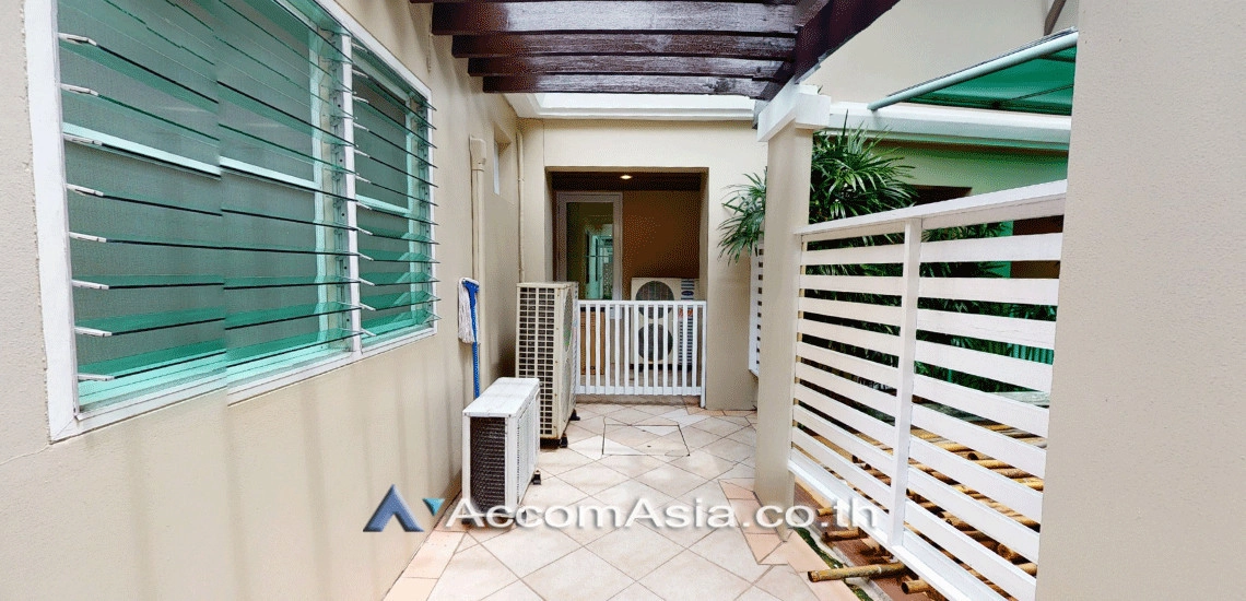 5  4 br House For Rent in Sukhumvit ,Bangkok BTS Ekkamai at Private Compound 1916878