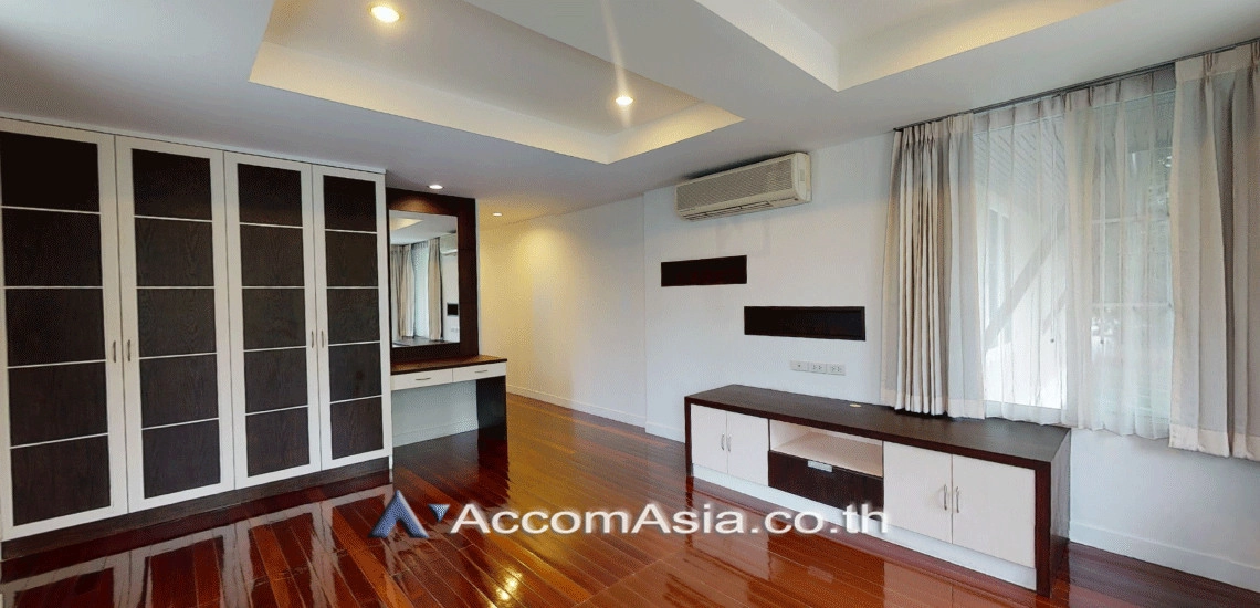 12  4 br House For Rent in Sukhumvit ,Bangkok BTS Ekkamai at Private Compound 1916878