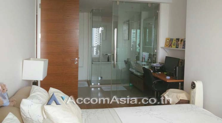 8  1 br Condominium For Sale in Charoen Nakhon ,Bangkok BTS Krung Thon Buri at The River Condominium 1516923