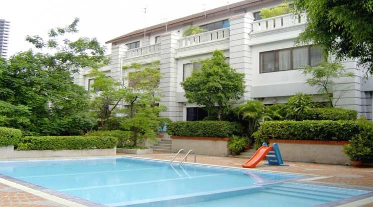  Thonglor Garden Place Townhouse  3 Bedroom for Sale & Rent BTS Thong Lo in Sukhumvit Bangkok