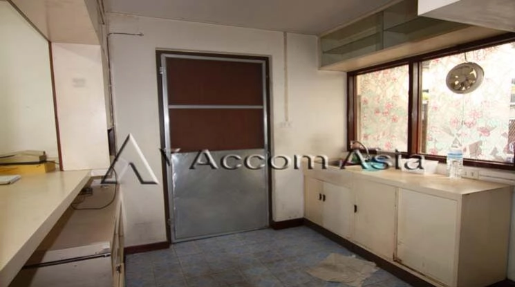 5  3 br House For Rent in Sukhumvit ,Bangkok BTS Phrom Phong 1716980