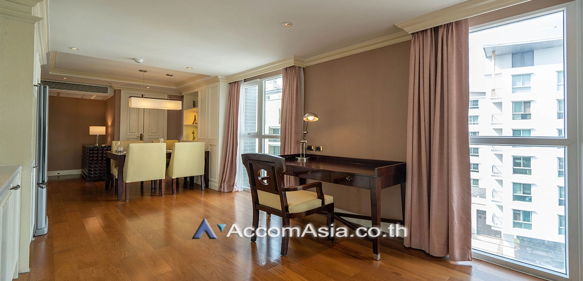 unit 2 Bedrooms  Apartment For Rent & Sale in Sukhumvit, Bangkok  near BTS Ekkamai (1416991)