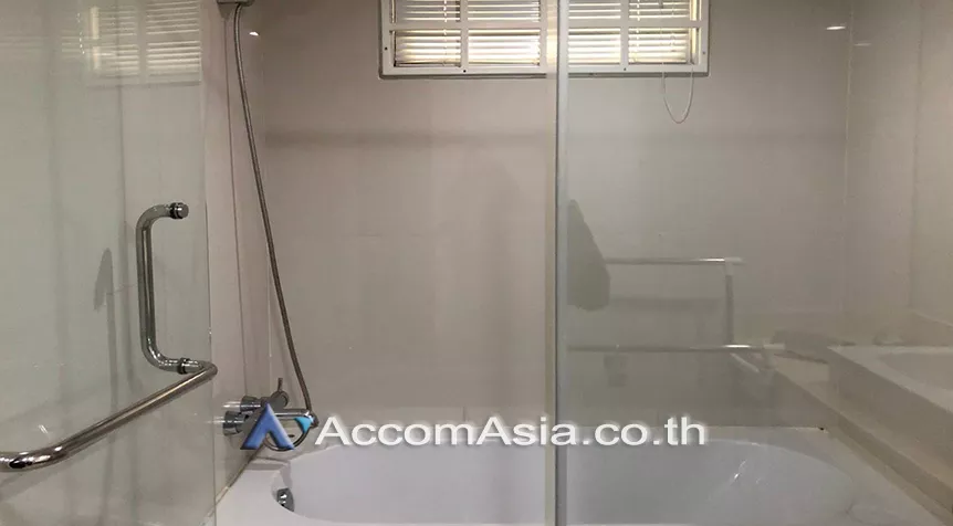 9  2 br Condominium For Rent in Ploenchit ,Bangkok BTS Ratchadamri at The Rajdamri 1517067