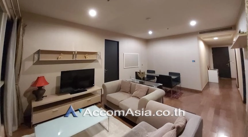 unitCorner Unit |  2 Bedrooms  Condominium For Rent & Sale in Ploenchit, Bangkok  near BTS Chitlom (1517068)