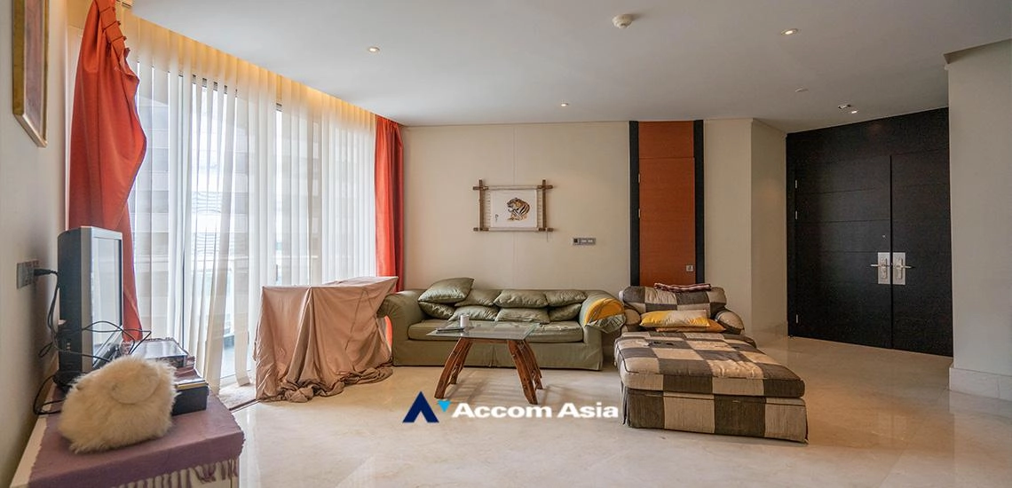 The Infinity Sathorn Condominium  2 Bedroom for Sale & Rent BRT Arkhan Songkhro in Silom Bangkok