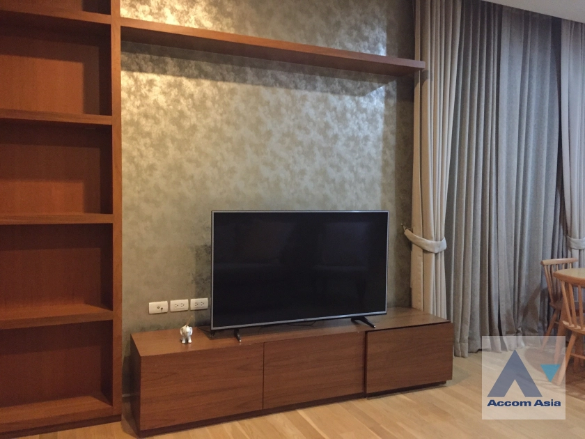 unit 2 Bedrooms  Condominium For Rent in Sukhumvit, Bangkok  near BTS Phrom Phong (1517074)
