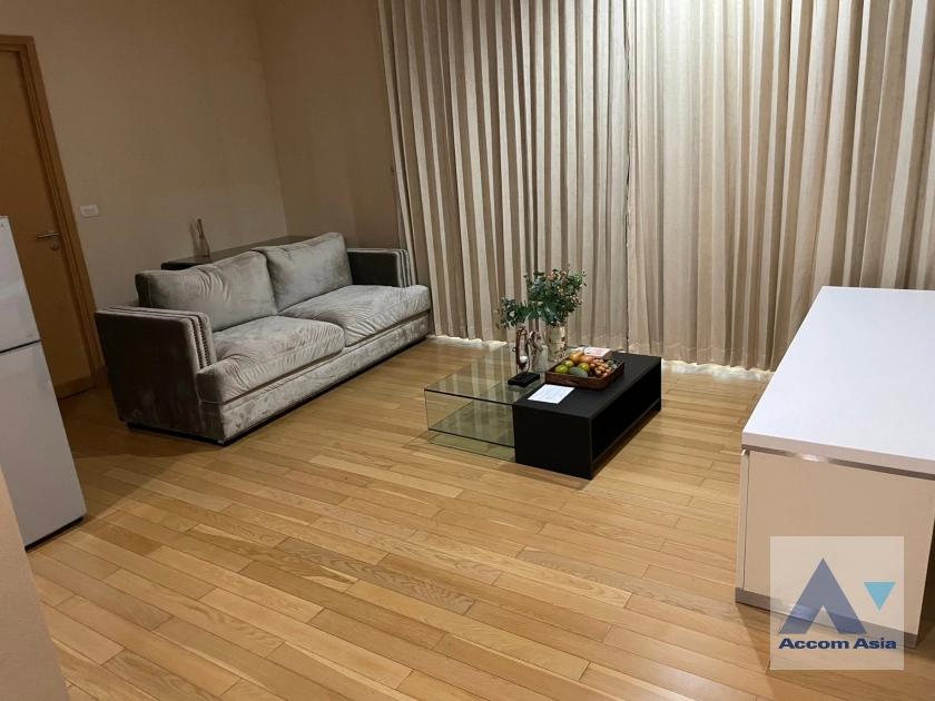 unit 1 Bedroom  Condominium For Rent & Sale in Sukhumvit, Bangkok  near BTS Phrom Phong (1517076)