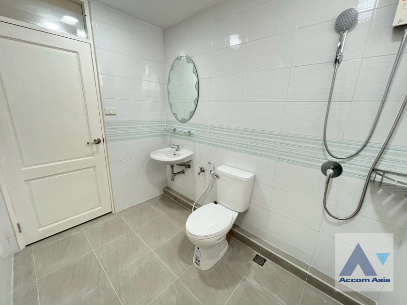 19  3 br House For Rent in Sukhumvit ,Bangkok BTS Ekkamai 1717086