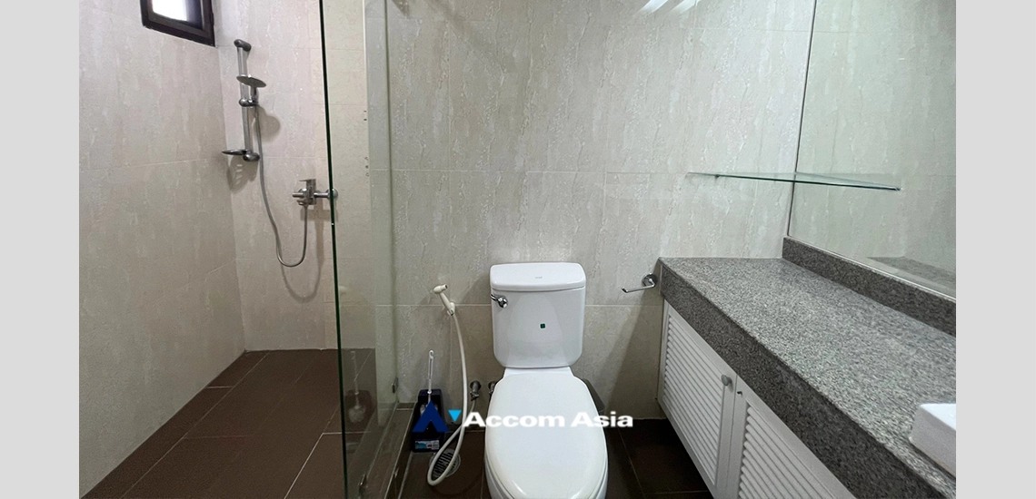 23  3 br Condominium for rent and sale in Sathorn ,Bangkok MRT Khlong Toei at Baan Yen Akard 1517119