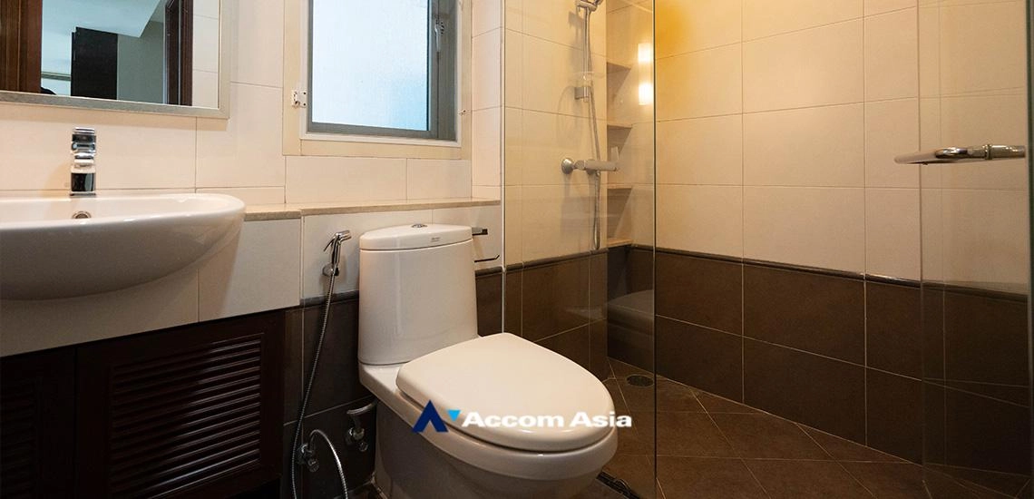 11  3 br Condominium for rent and sale in Sukhumvit ,Bangkok BTS Ekkamai at Fullerton Sukhumvit 1517162