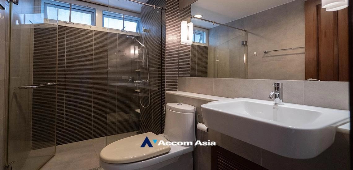 12  3 br Condominium for rent and sale in Sukhumvit ,Bangkok BTS Ekkamai at Fullerton Sukhumvit 1517162