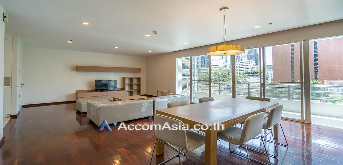 unit 2 Bedrooms  Apartment For Rent in Sukhumvit, Bangkok  near BTS Phrom Phong (1417173)
