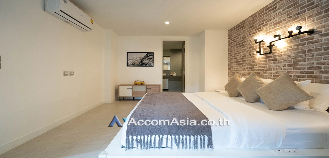 12  3 br Apartment For Rent in Ploenchit ,Bangkok BTS Chitlom - MRT Lumphini at Exclusive Residence 1417185