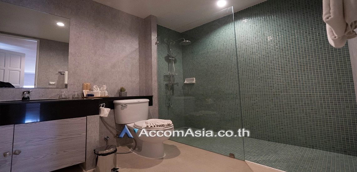 10  3 br Apartment For Rent in Ploenchit ,Bangkok BTS Chitlom - MRT Lumphini at Exclusive Residence 1417185