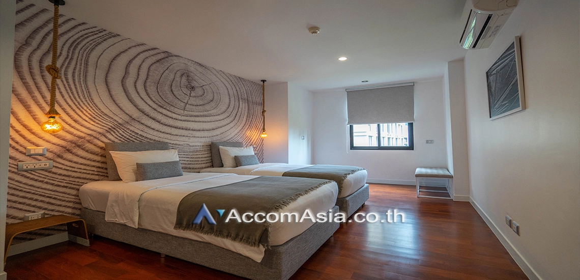 14  3 br Apartment For Rent in Ploenchit ,Bangkok BTS Chitlom - MRT Lumphini at Exclusive Residence 1417185