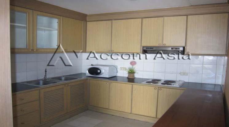 unit 3 Bedrooms  Condominium For Rent in Sukhumvit, Bangkok  (1517209)