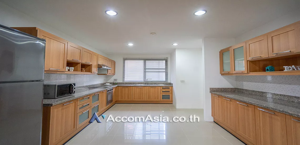 4  3 br Apartment For Rent in Sathorn ,Bangkok BTS Sala Daeng - MRT Lumphini at Secluded Ambiance 1517210