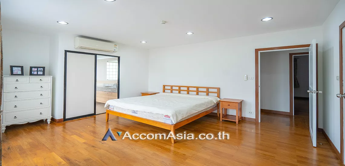 6  3 br Apartment For Rent in Sathorn ,Bangkok BTS Sala Daeng - MRT Lumphini at Secluded Ambiance 1517210