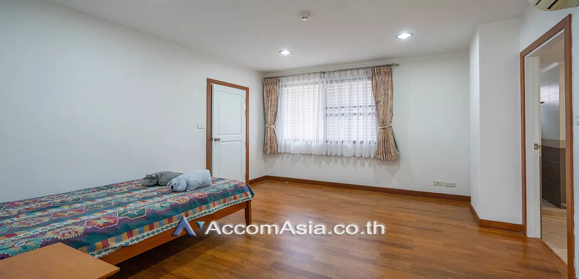 7  3 br Apartment For Rent in Sathorn ,Bangkok BTS Sala Daeng - MRT Lumphini at Secluded Ambiance 1517210