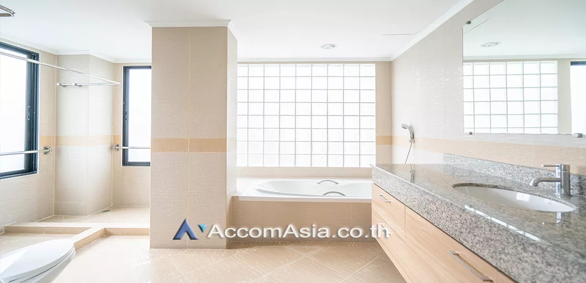10  3 br Apartment For Rent in Sathorn ,Bangkok BTS Sala Daeng - MRT Lumphini at Secluded Ambiance 1517210