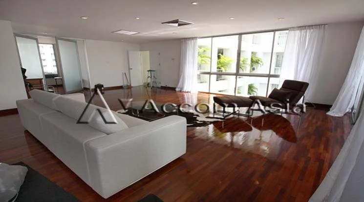 6  3 br Apartment For Rent in Sathorn ,Bangkok BTS Surasak at Central Area of Sathon A Short Walk to BTS Surasak 1417212