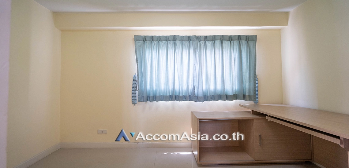 15  4 br House for rent and sale in Sukhumvit ,Bangkok BTS Asok - MRT Sukhumvit 2517228
