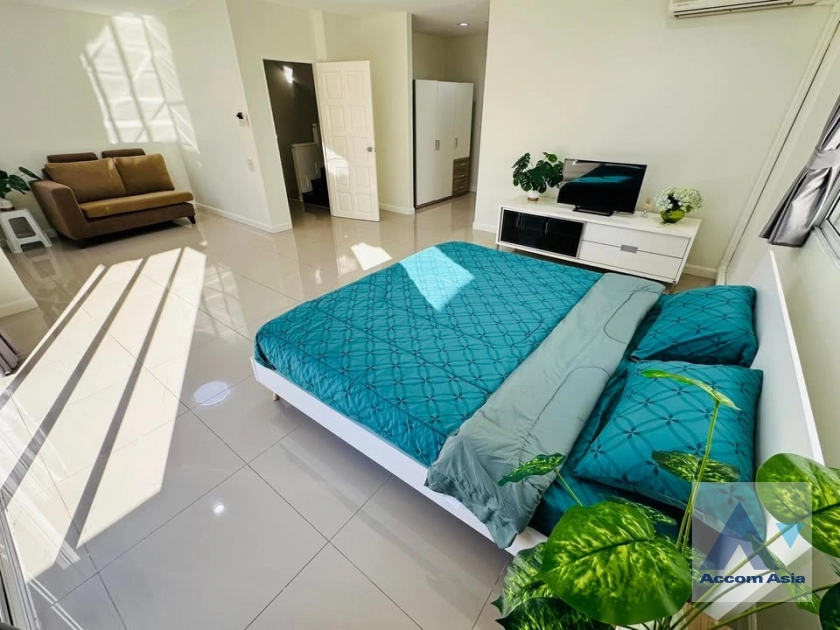 10  5 br House for rent and sale in Sukhumvit ,Bangkok BTS Asok - MRT Sukhumvit 2517228