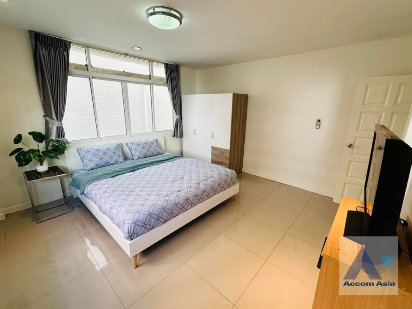 11  5 br House for rent and sale in Sukhumvit ,Bangkok BTS Asok - MRT Sukhumvit 2517228